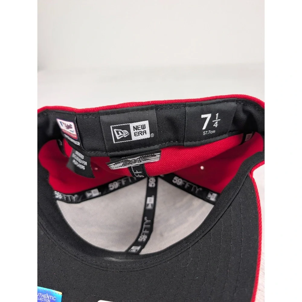 Chicago White Sox 2022 4th of‎ July Hat New Era sz 7 1/4 Fitted NWT